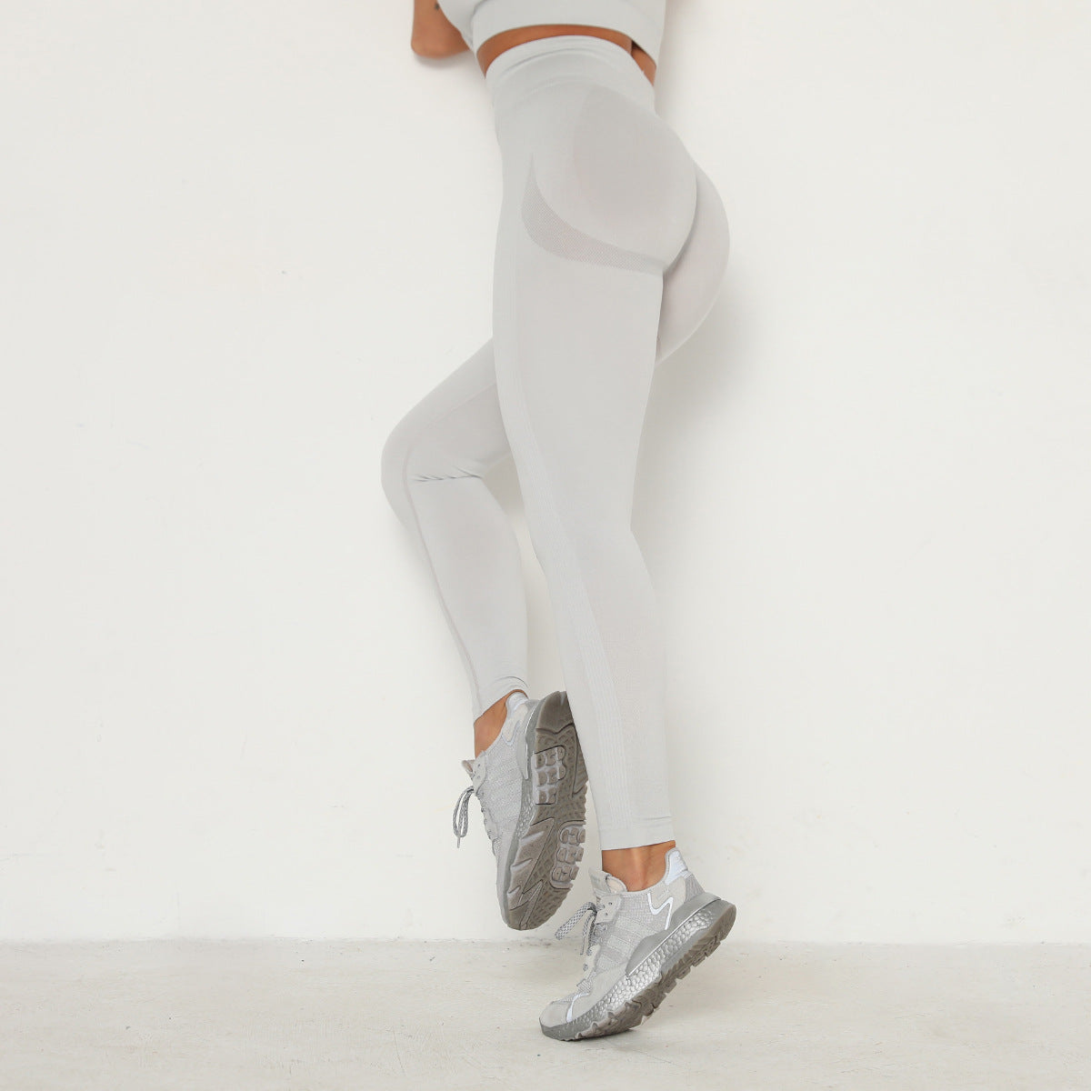 Seamless Knitted Hip-Lifting Moisture Wicking Yoga Pants Exercise Workout Pants Sexy Hip-Showing Women Tight Leggings