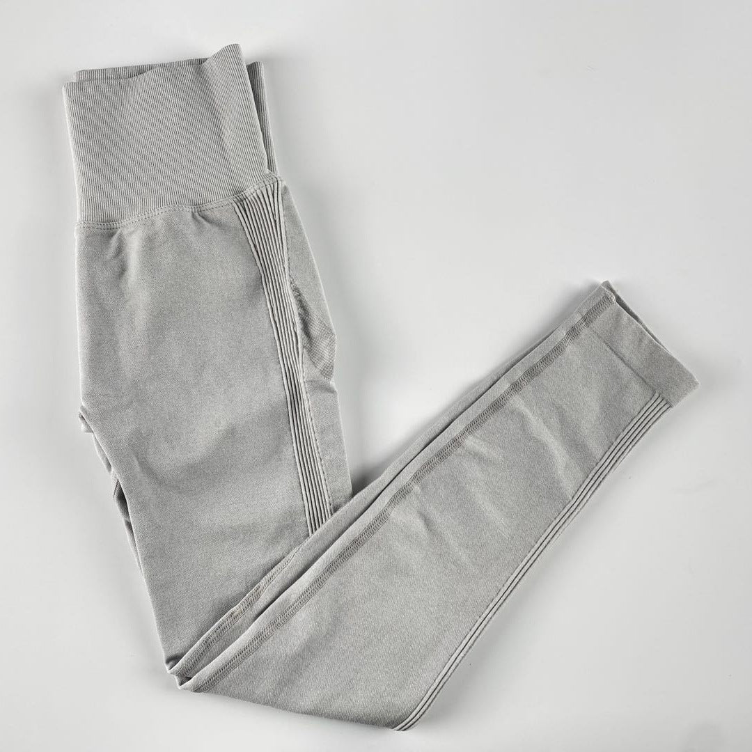 Seamless Knitted Hip-Lifting Moisture Wicking Yoga Pants Exercise Workout Pants Sexy Hip-Showing Women Tight Leggings