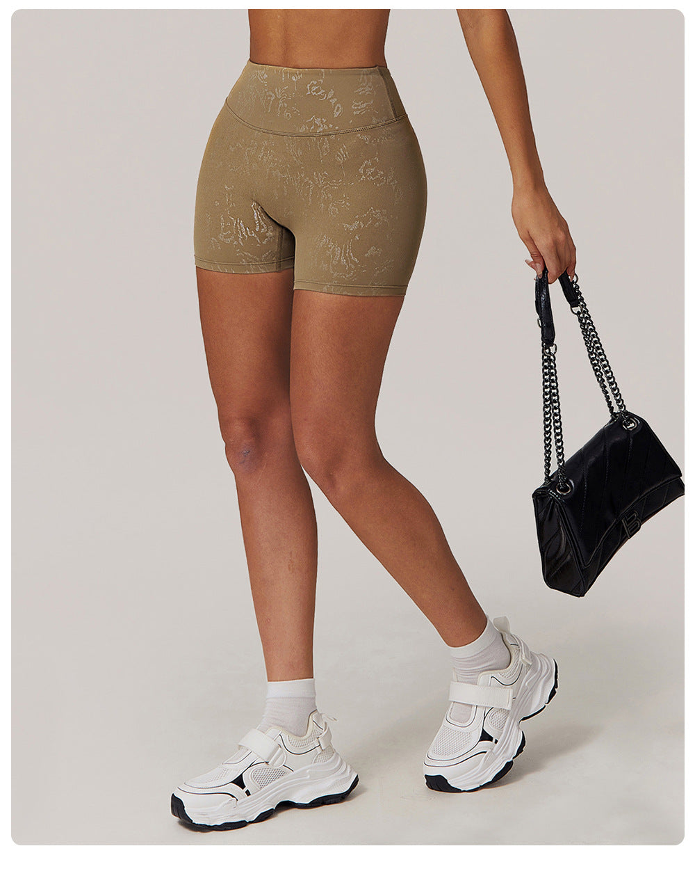 Silver Tight High Grade Yoga Shorts Women Hip Lifting Nude Feel Fitness Pants Running Quick Drying Sports Shorts