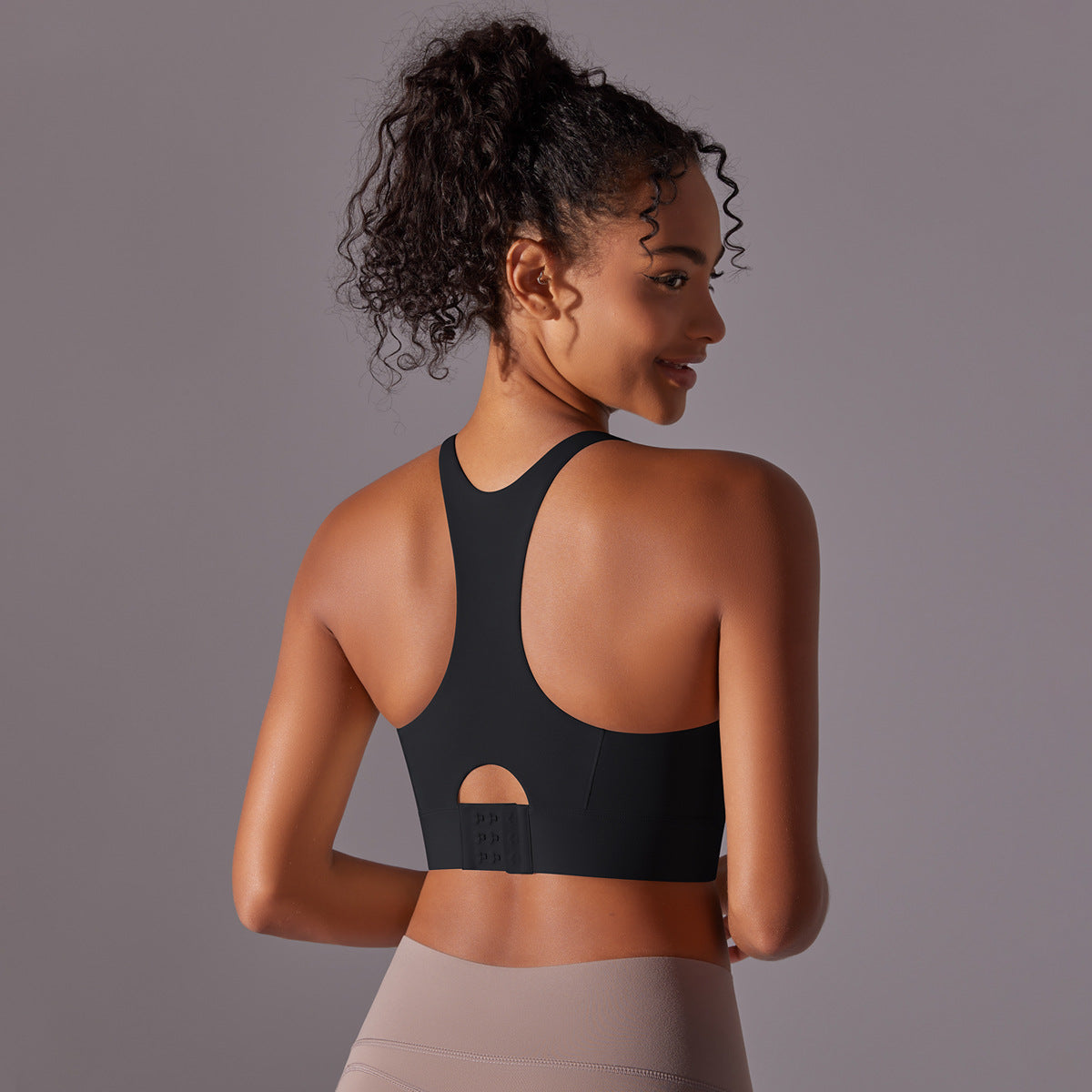 High Strength Sports Underwear One Piece Chest Pad Seamless Hook Eye Closure Yoga Vest Shockproof Push up Beauty Back Yoga Bra
