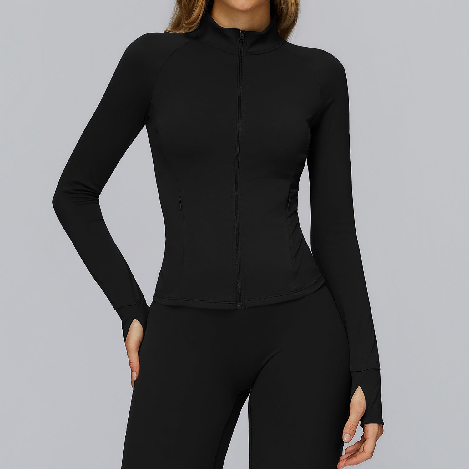 Advanced Black-Solid