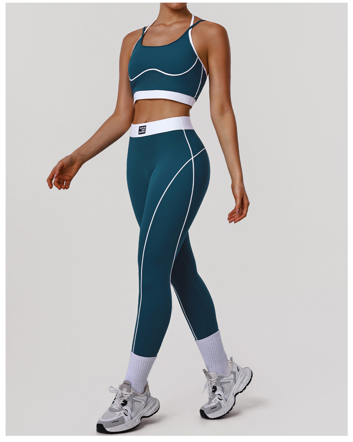 Color Matching Yoga Clothes Thin Strap Backless Shaping Bra Hip Raise Skinny Cropped Pants Exercise Workout Two Piece Sets
