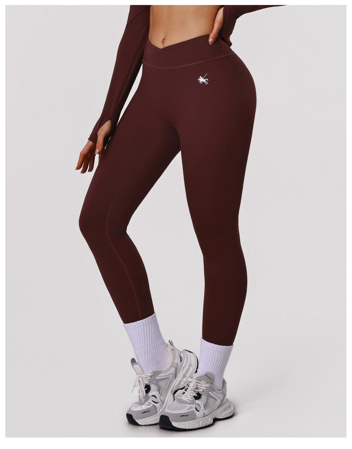 Nude Feel Hollow Out Cutout-out Beauty Back Sports Top Yoga Clothes with Pad High Elastic Hip Lifting Embroidered Logo Fitness Pants Two Piece Sets