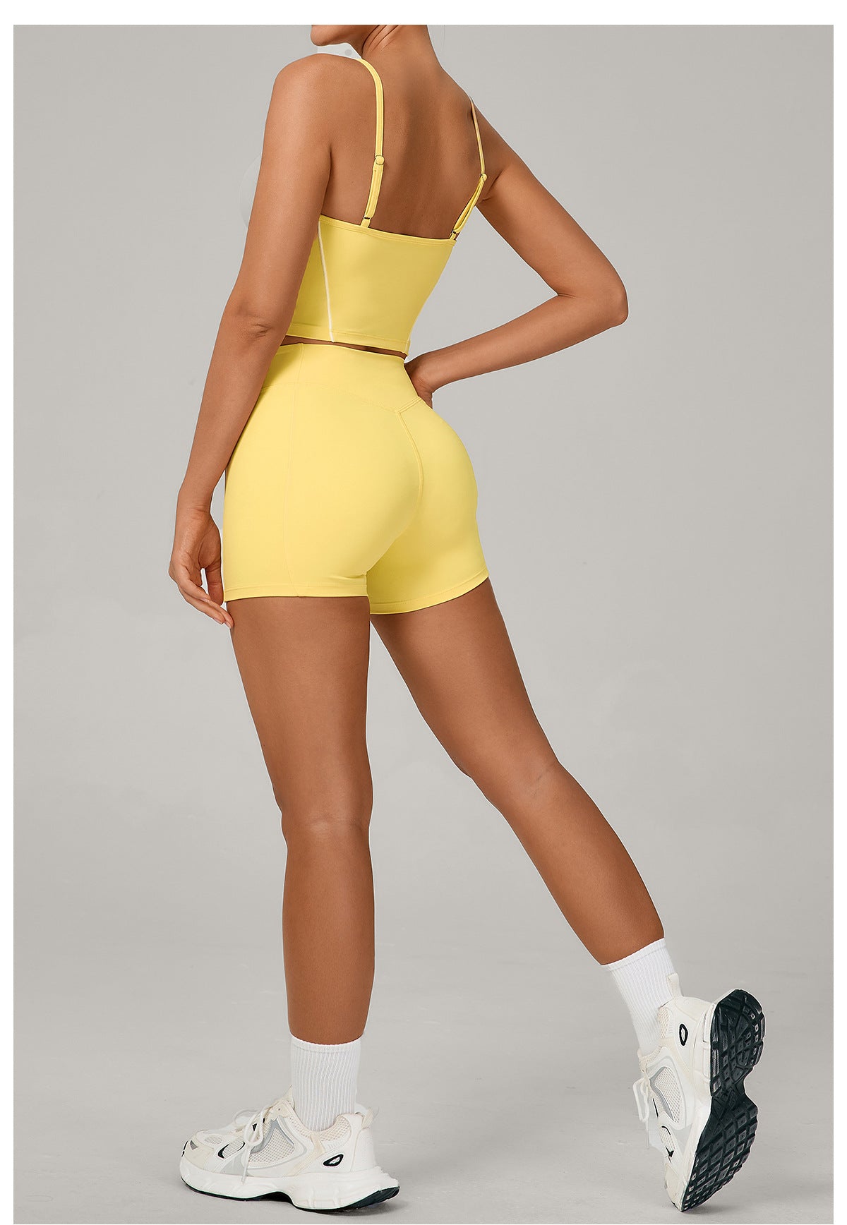 Nude Feel Tight Back Yoga Belly Contracting Hip Lifting Outdoor Running Sports Set