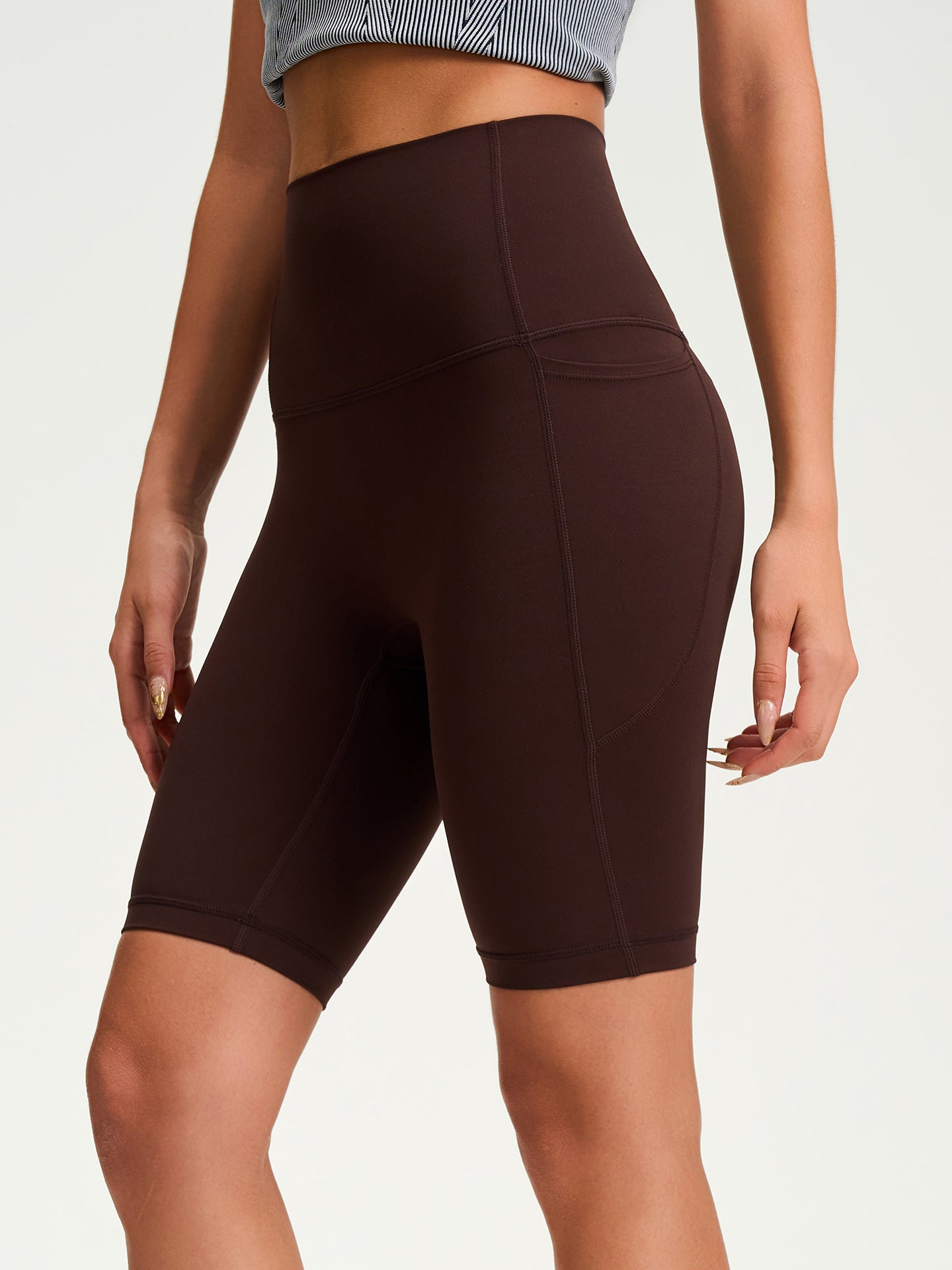Nude Feel Yoga Shorts Women Hip Lift Quick Drying Sports Fitness Cycling Pants Outer Wear Tight High Waist Five Points Yoga Pants