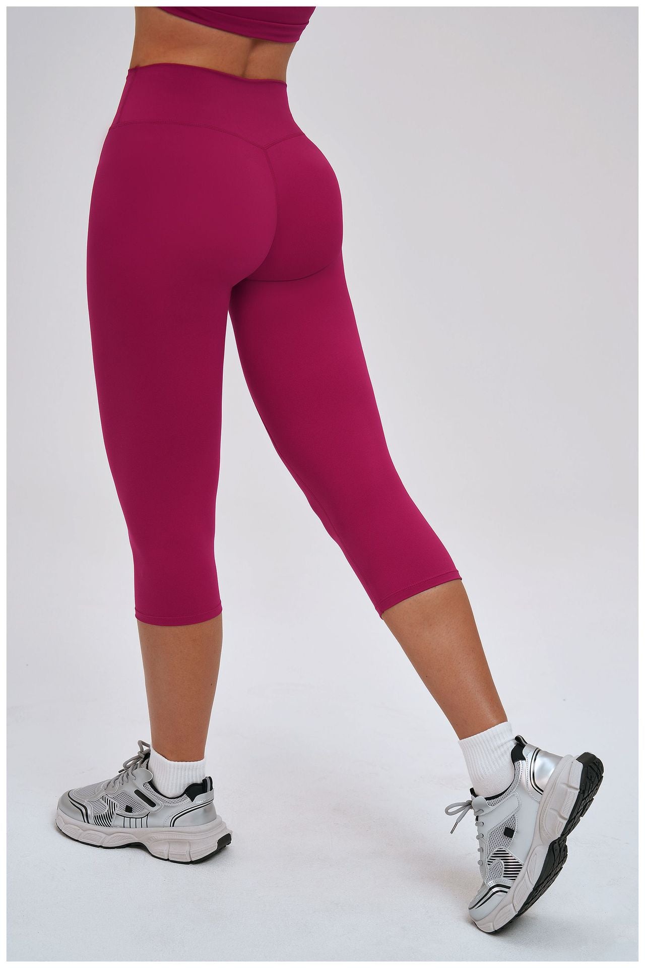 Brushed Yoga Knee Length Pants High Waist Tight Slimming Sports Pirate Shorts Running Outdoors Workout Clothes for Women