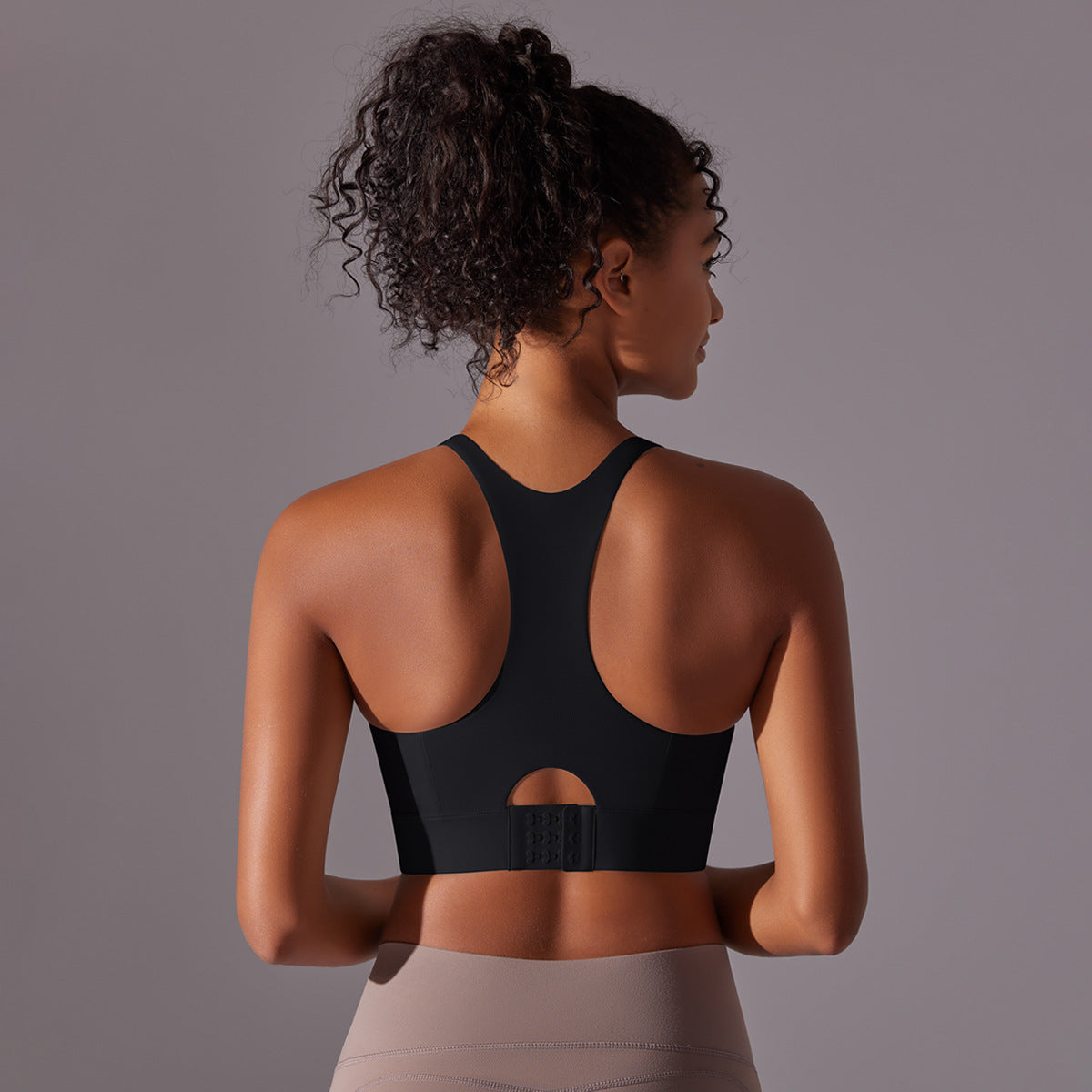 High Strength Sports Underwear One Piece Chest Pad Seamless Hook Eye Closure Yoga Vest Shockproof Push up Beauty Back Yoga Bra