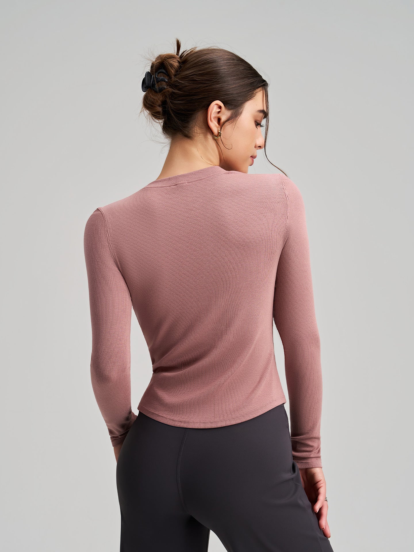 Yoga Long Sleeved Top Slim Fit Slimming Sports Henley Shirt Exercise Yoga Clothes Running Workout Long Sleeve