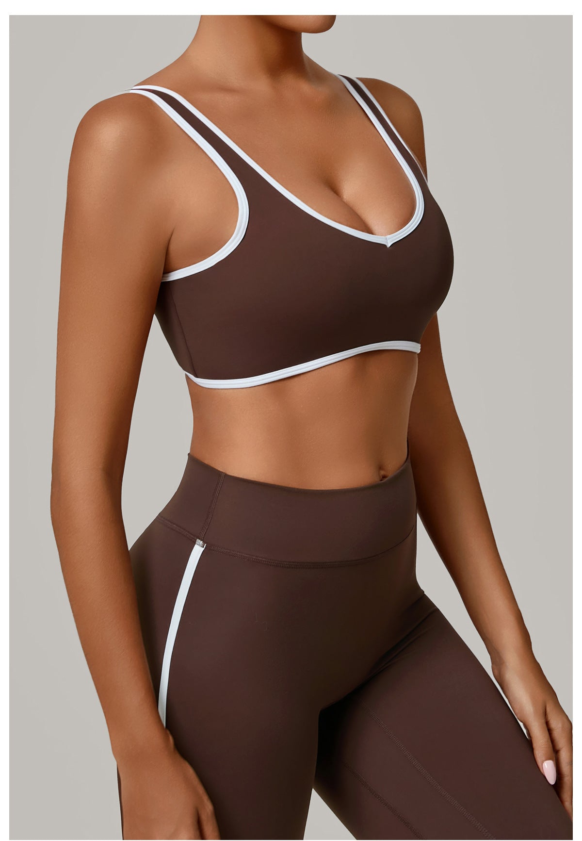 Autumn Sand Contrast Color Wide Shoulder Strap Sports Underwear Shockproof Women One Piece Yoga Bra Outdoor Workout Clothes