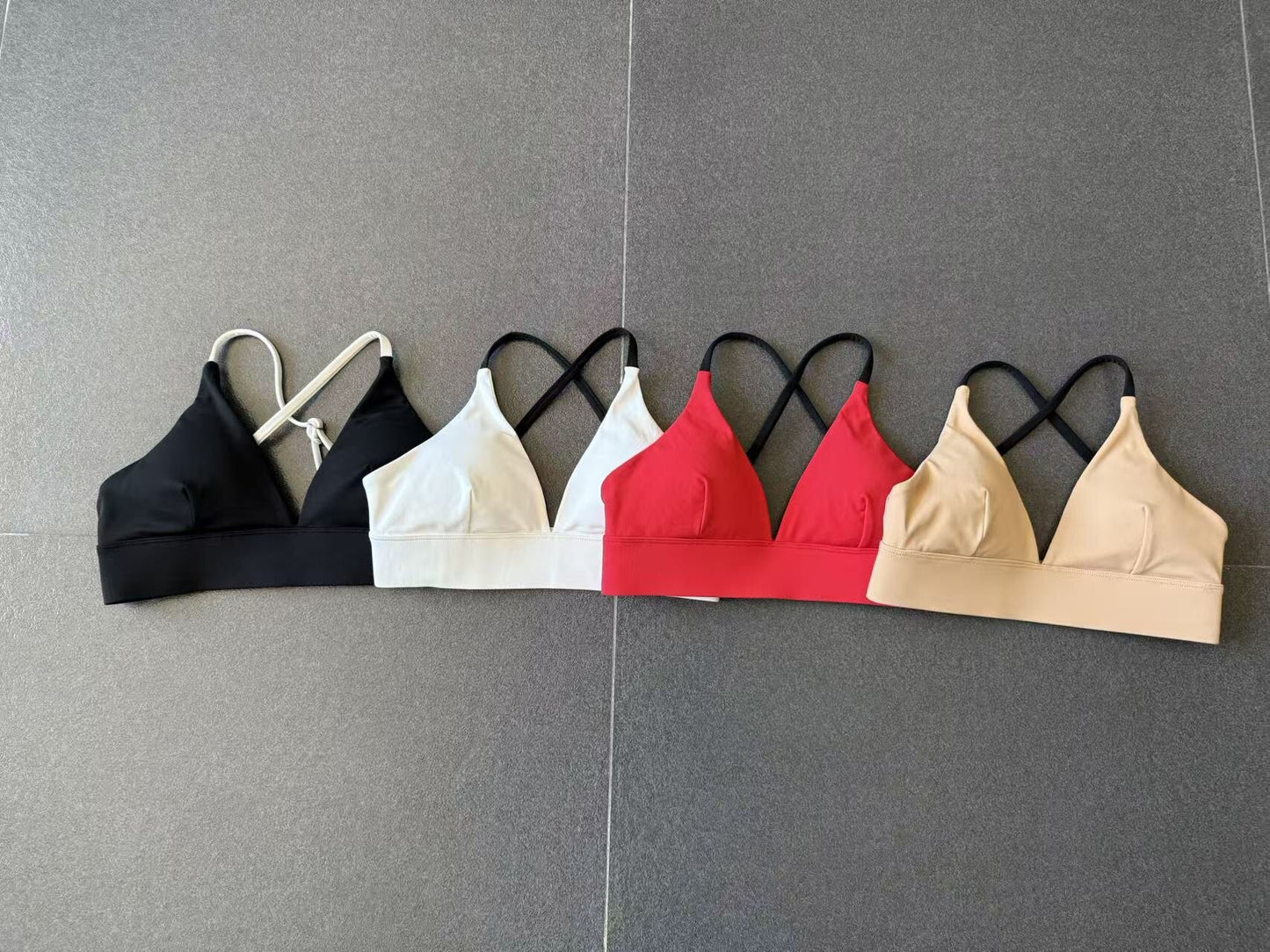 Women Autumn Sand Adjustable Shoulder Strap Sports Underwear Shockproof Color Matching Yoga Bra Outdoor Workout Clothes